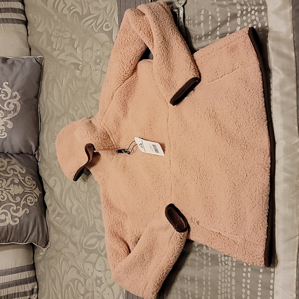 Ascend pink sherpa pullover S NEW